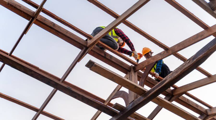 Professional residential roofers in Janesville, MN